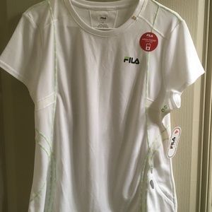 Women’s active wear top